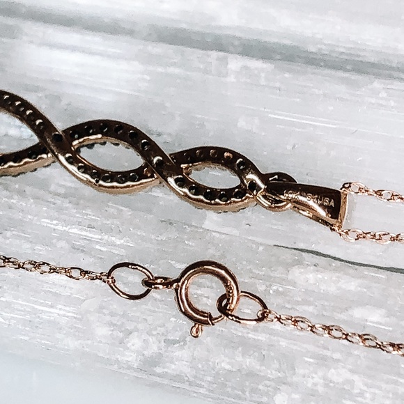 ✗ SOLD ✗ - Picture 4 of 5